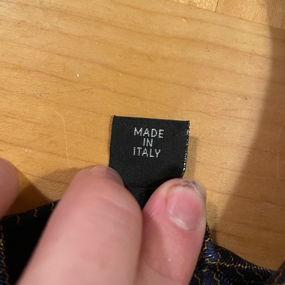 Dual pattern Versace Tie - Picture 3 of 6